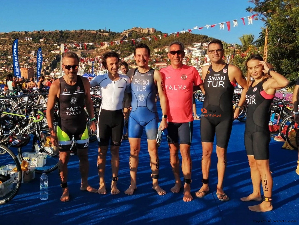 En que consiste el triatlon