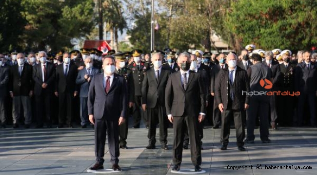 Atatürk sevgisi meydanlara sığmadı 