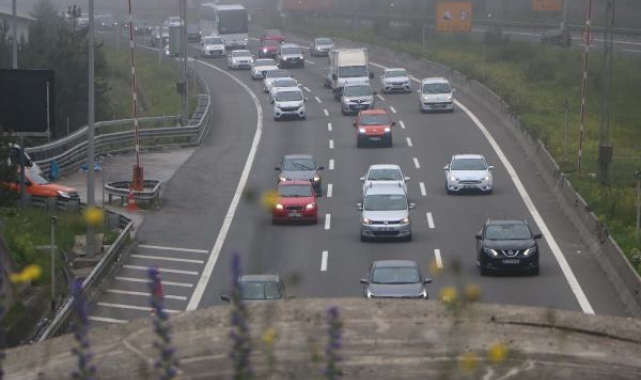 Kurban Bayramı tatilinde Bolu Dağı Tüneli'nden 1 milyondan fazla araç geçti