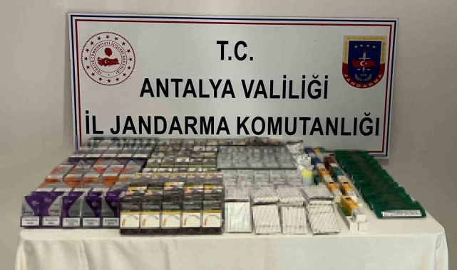 Manavgat'ta jandarmadan kaçak sigara operasyonu