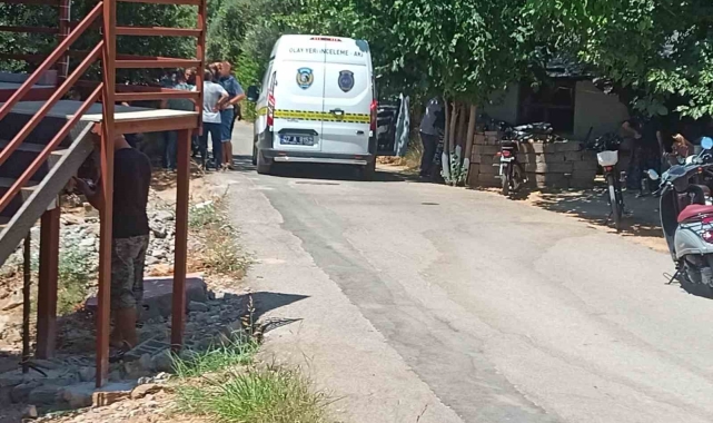 Vahşet ! Serik'te cinnet geçiren şahıs önce eşini, sonra kendini öldürdü !