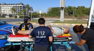 Antalya'da 2 motosiklet çarpıştı: 1 yaralı