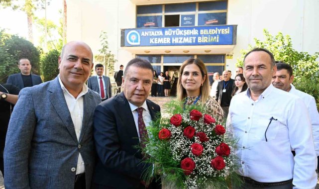 Başkan Böcek: "Antalya için var gücümüzle çalışmaya devam ediyoruz"