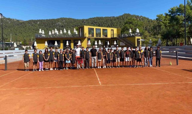 Kemer bölge okulları, tenis ile buluşacak