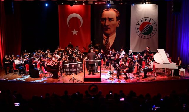 Kepez'in senfoni orkestrasından Cumhuriyet'in 101. yılına özel konser