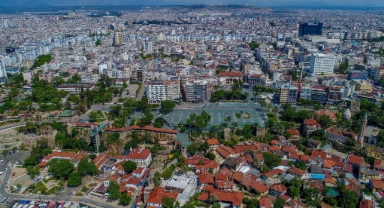 Yabancılar en çok Antalya'dan konut alıyor