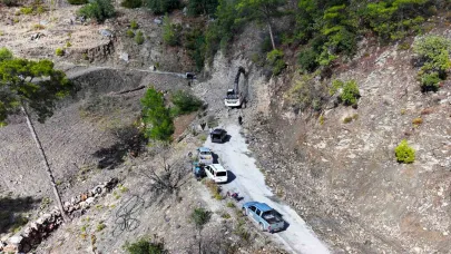 Alanya’da heyelan sonrası kapanan yolda sona gelindi