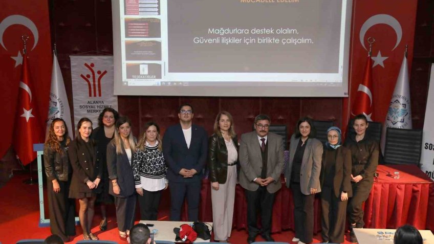 ALKÜ’den "Kadına Yönelik Şiddetle Mücadele" paneli