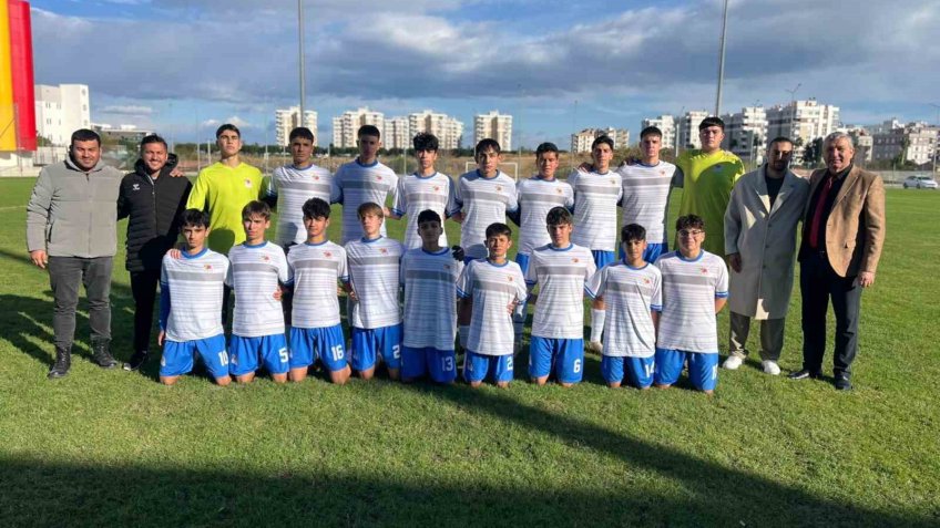 Kemer Belediye Merkez Spor U16, Kundu Spor’u 4-0’lık skorla geçti