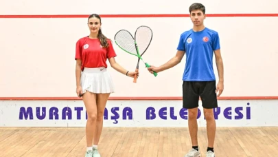 Muratpaşa’nın squash başarısı