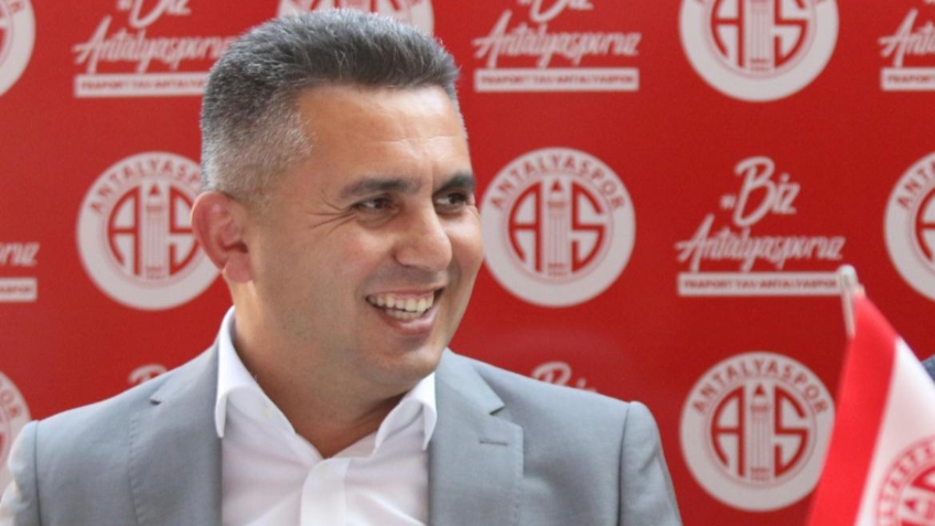 Antalyaspor'da Mustafa Ergün başkanlığa adaylığını koydu