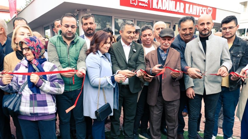 Manavgat'ta ikinci kadınlar kahvesi