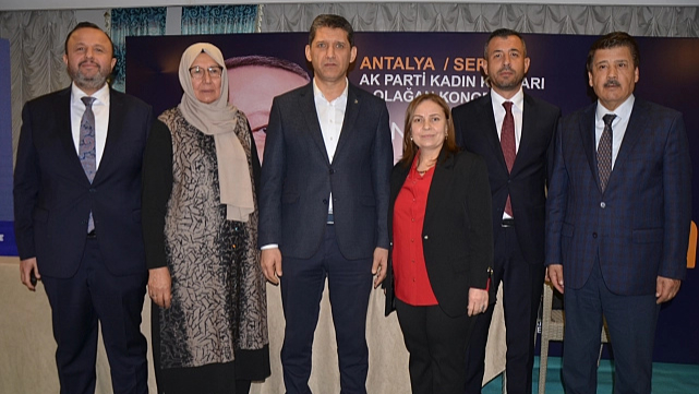 AK Parti Serik Kadın kolları başkanlığına Selda Aslan seçildi