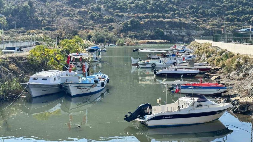 Gazipaşalı balıkçılar tekneleri için çözüm bekliyor