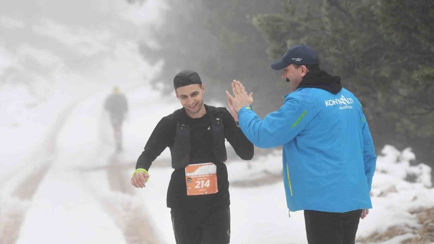 Mizuno Antalya Ultra Maratonu’nun ilk gün yarışları sona erdi.