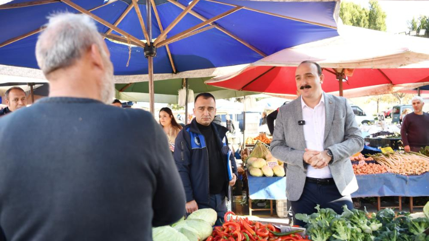 Başkan Kotan: "Pazar yerinde düzen ve hijyen önceliğimiz"