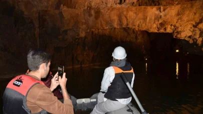 Altınbeşik mağarasına giriş ücreti arttı, 240 metre bot gezisi 150 liradan 250 liraya yükseldi