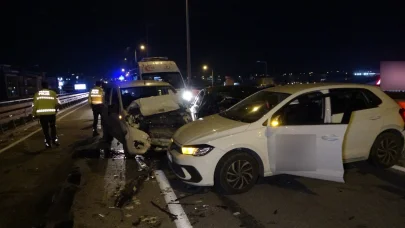 Antalya’da 4 araçlı zincirleme kaza: 3 yaralı