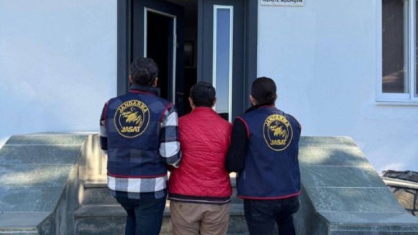 Antalya’da jandarma dedektifleri son 72 saatte 205 aranan şahsı yakaladı