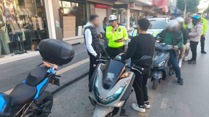 Antalya’da motosiklet hırsızlıklarına yönelik operasyonda 17 gözaltı