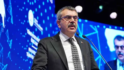 Bakan Tekin’den özel okullara fahiş fiyat uyarısı: "Kapatmaya kadar gider, çekinmeyiz"