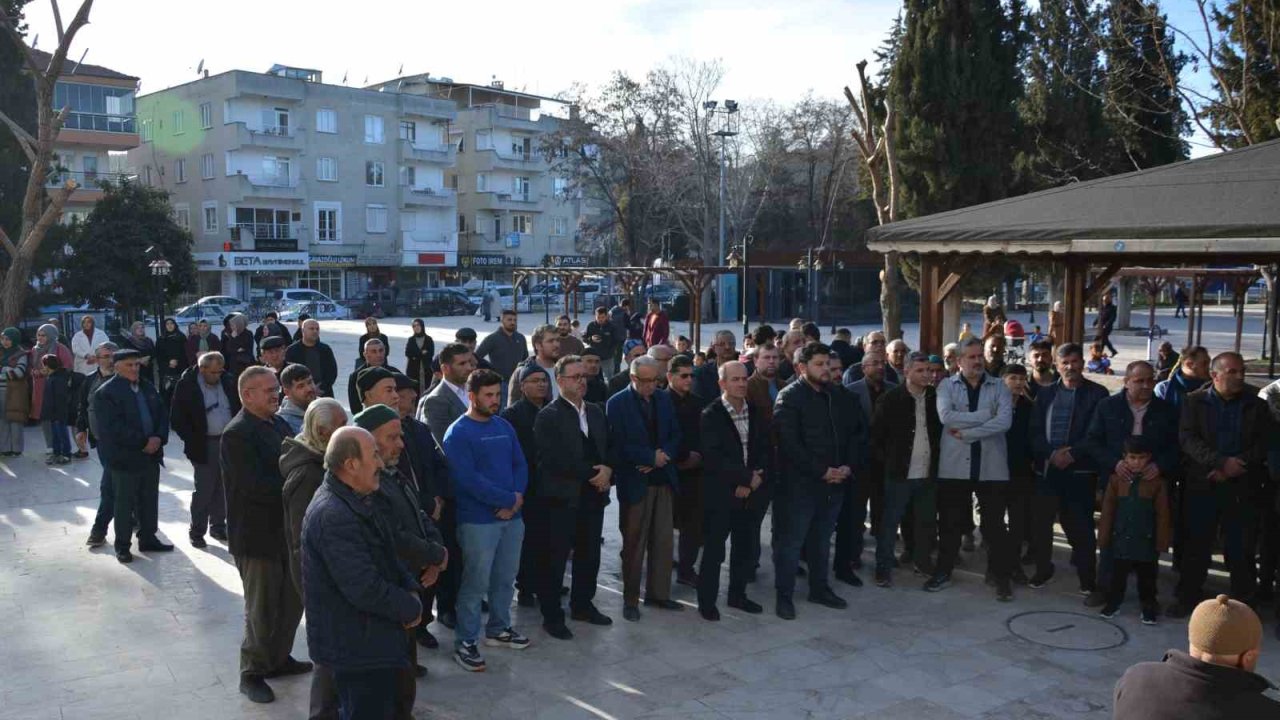 Korkutelili hafızlar umre ile ödüllendirildi