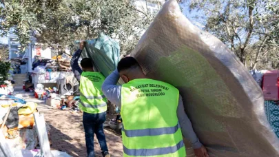 Manavgat Belediyesi’nden selden etkilenen vatandaşlara mobilya ve beyaz eşya yardımı