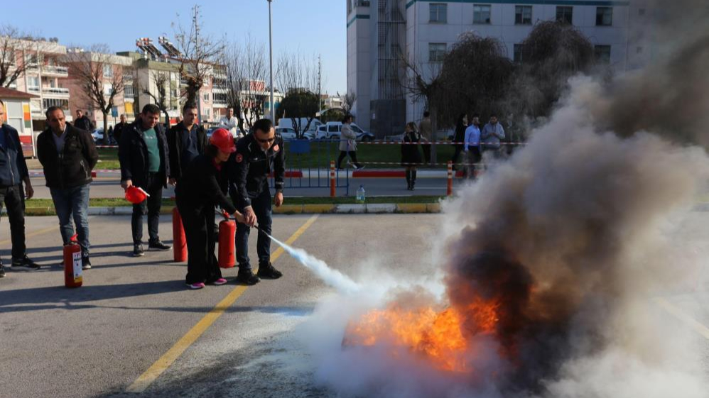 Antalya’da Kepez Belediyesi personeline yangın eğitimi