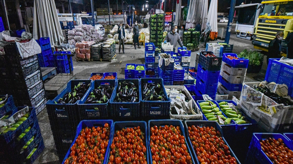 Antalya'da halin en pahalısı sarımsak