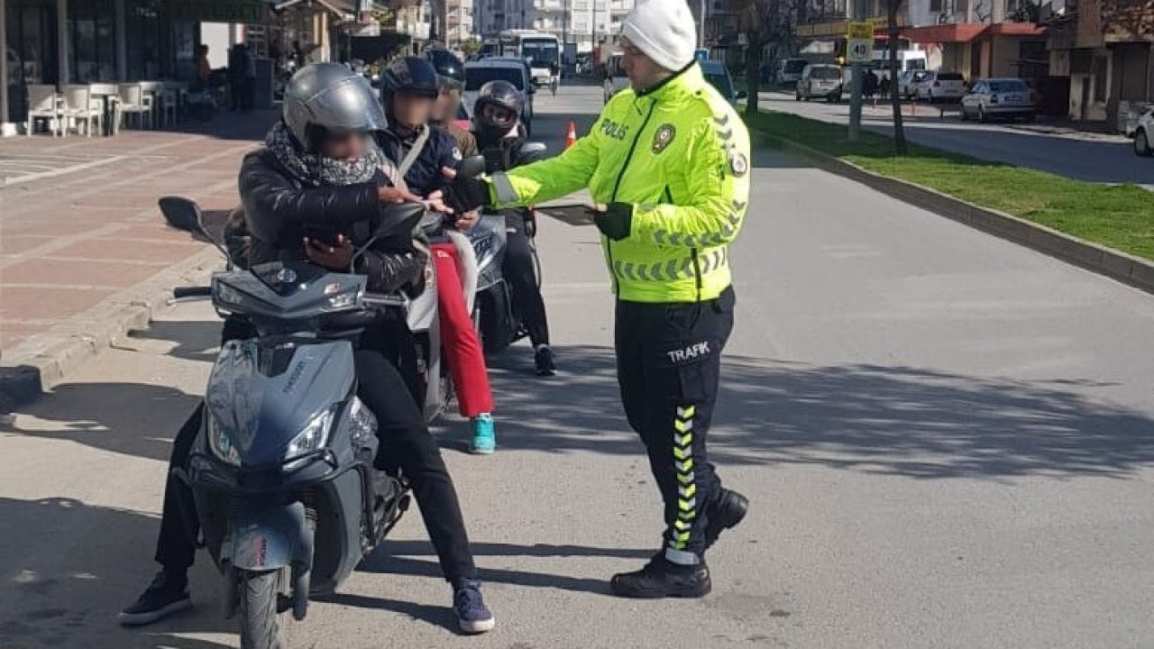 Antalya’da motosiklet ve araç denetimlerinde 127 sürücüye ceza kesildi