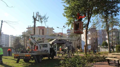 Kepez Belediyesi’nden Çankaya Mahallesi parkına kapsamlı yenileme