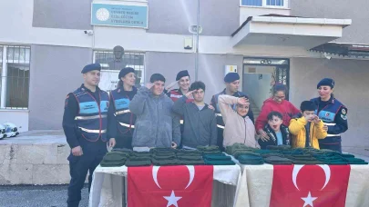 "Mehmetçik Üşümesin" projesiyle özel eğitim öğrencilerinden anlamlı destek