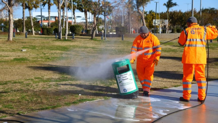 Antalya'da  sokaklar daha temiz olacak