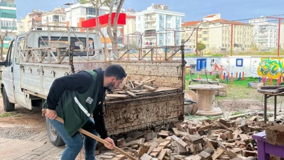 Antalya'da gönüllü gençlerden iyilik hareketi