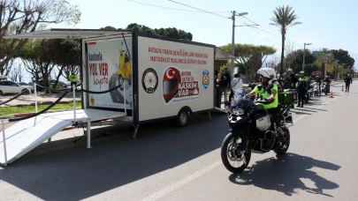 Antalya'da motosikletlilere özel eğitim karavanı