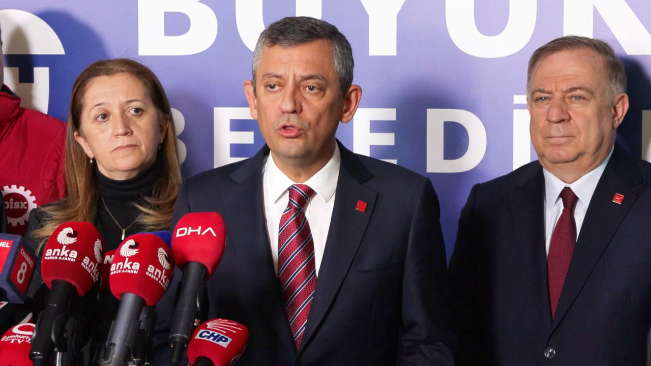 CHP Genel Başkanı Özel: Partiyi Olağanüstü Kurultay'a götürüyorum