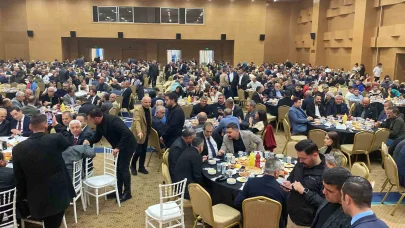 AESOB’un geleneksel iftar programı yoğun katılımla gerçekleşti