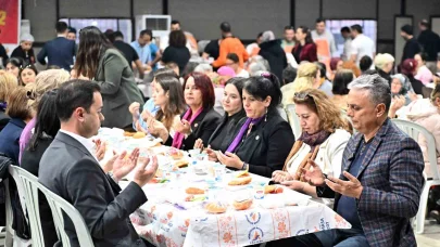 Dünya Kadınlar Günü’nde kadınlar aynı sofrada buluştu