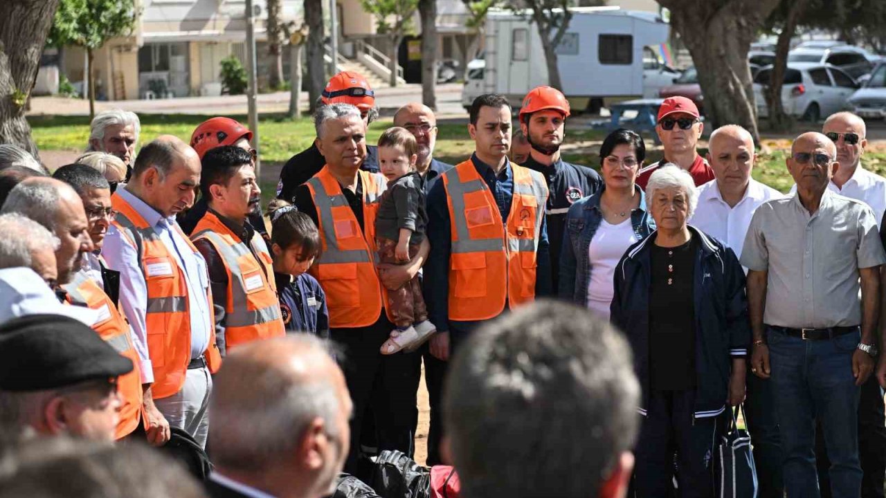 Muratpaşa’da afet tahliye tatbikatı başarıyla gerçekleştirildi